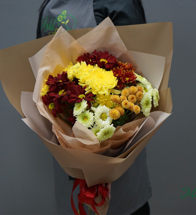 Autumn bouquet of chrysanthemums photo 394x433